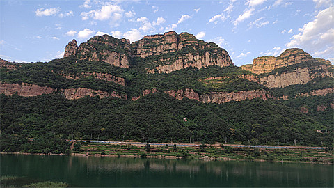 1747632102942952.jpg d220bfe9ced12faa2d42707daa2ade7.jpg